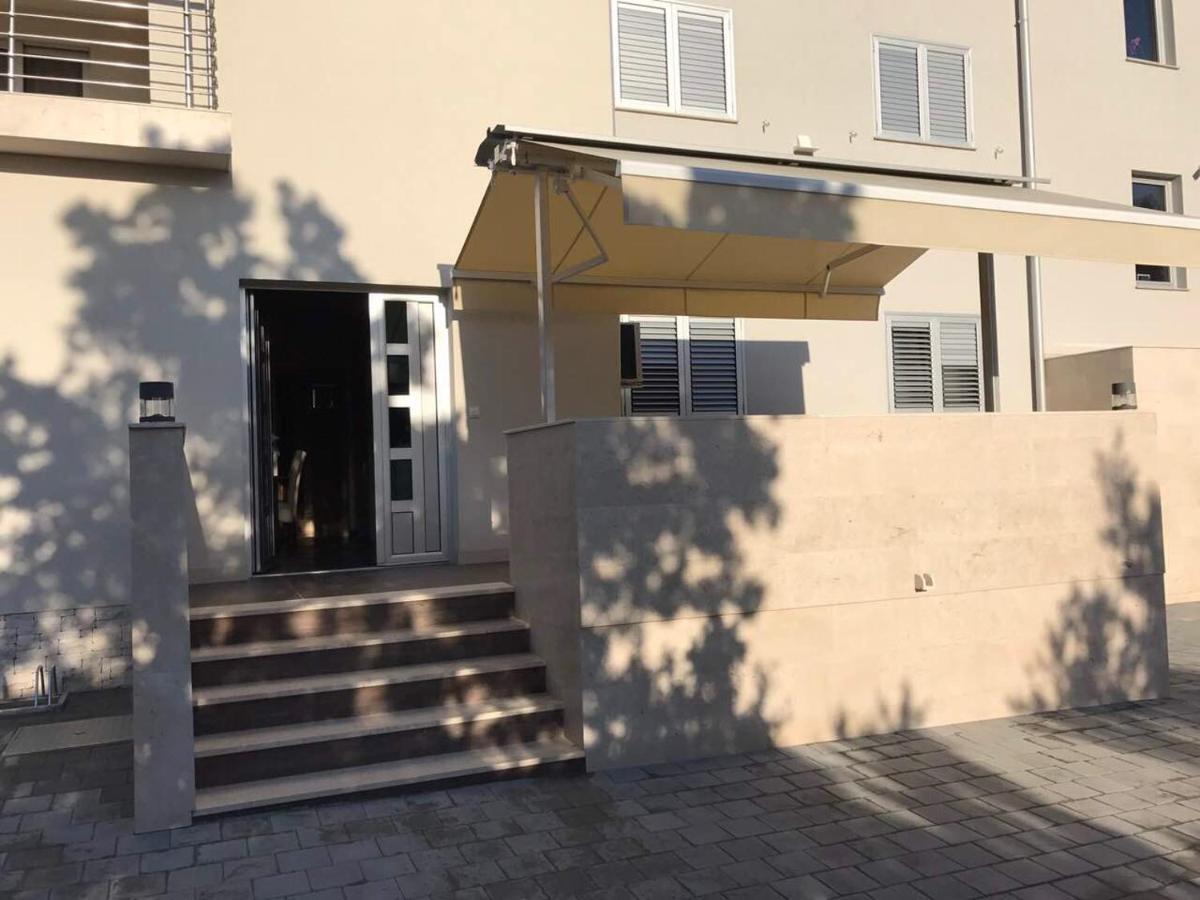 Apartmani Iva Vir Esterno foto