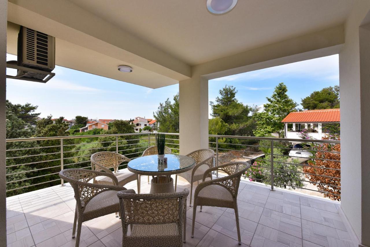 Apartmani Iva Vir Esterno foto