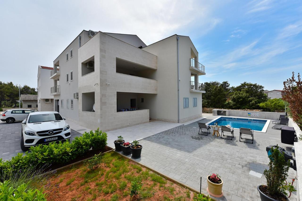 Apartmani Iva Vir Esterno foto