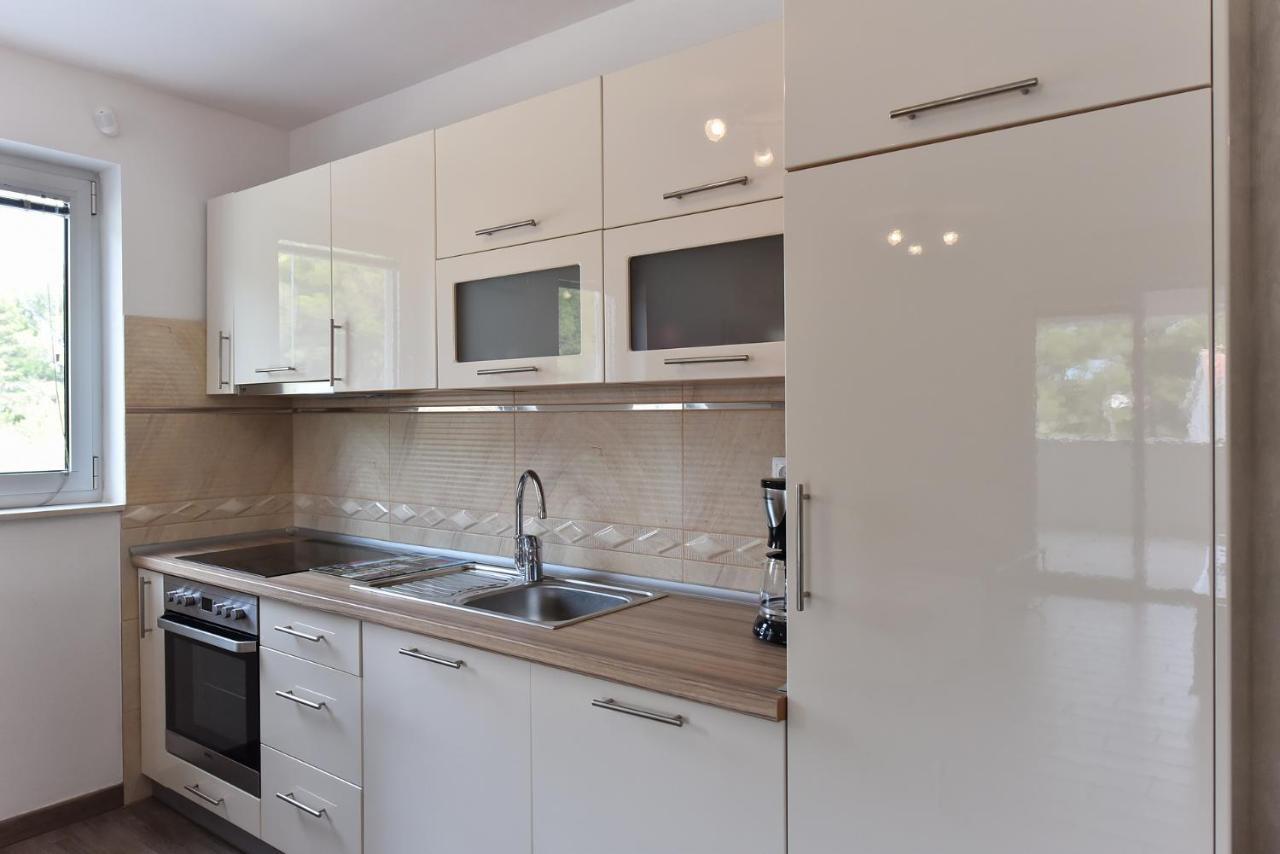 Apartmani Iva Vir Esterno foto
