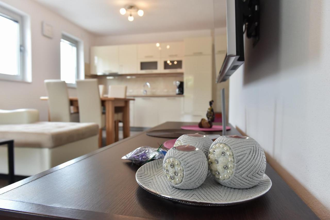 Apartmani Iva Vir Esterno foto