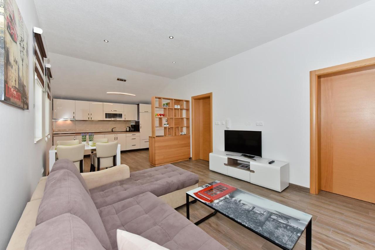 Apartmani Iva Vir Esterno foto