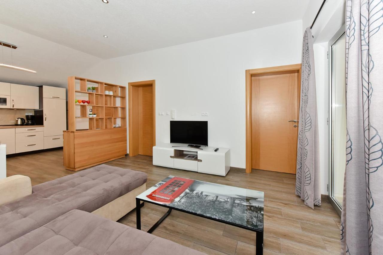 Apartmani Iva Vir Esterno foto