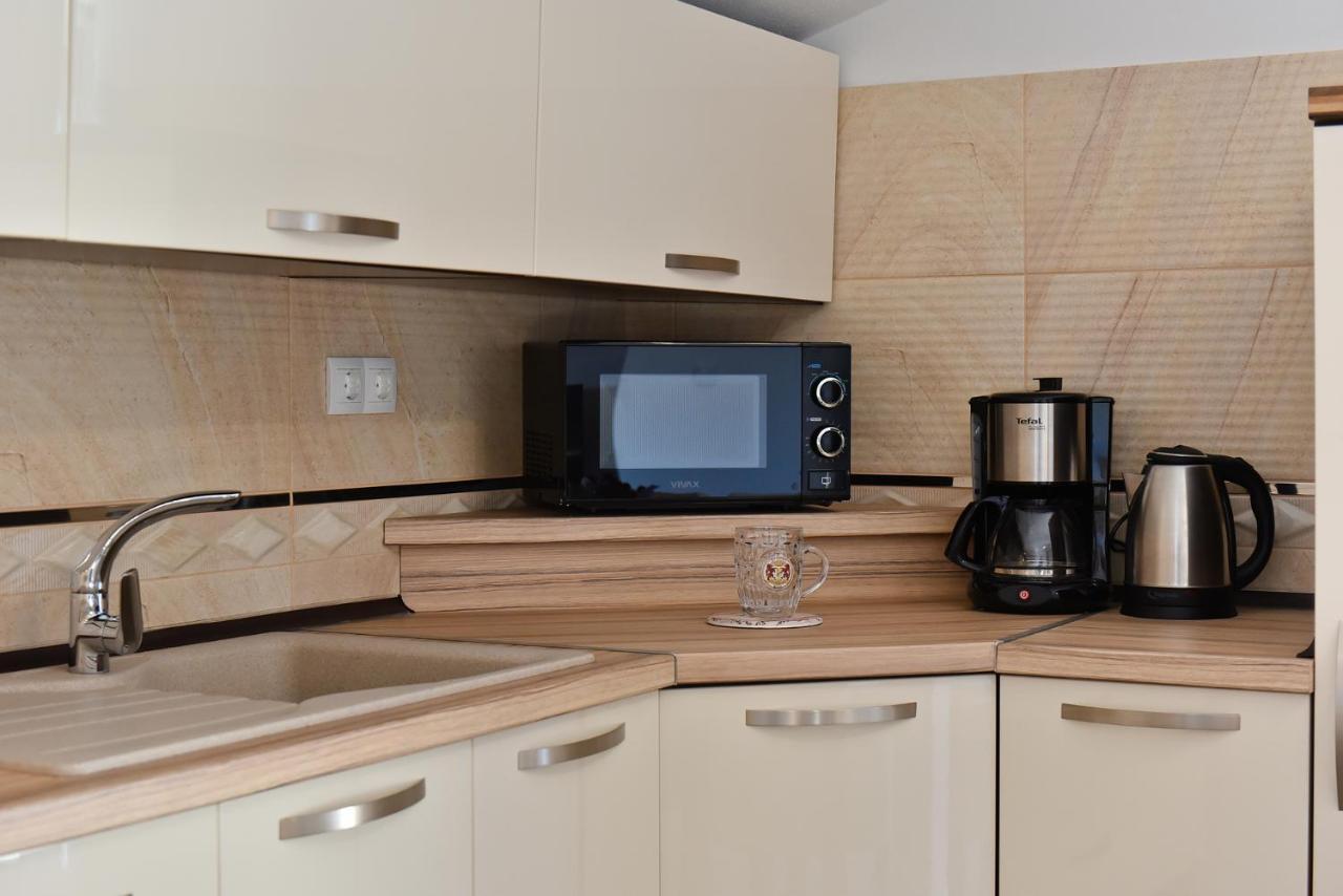 Apartmani Iva Vir Esterno foto